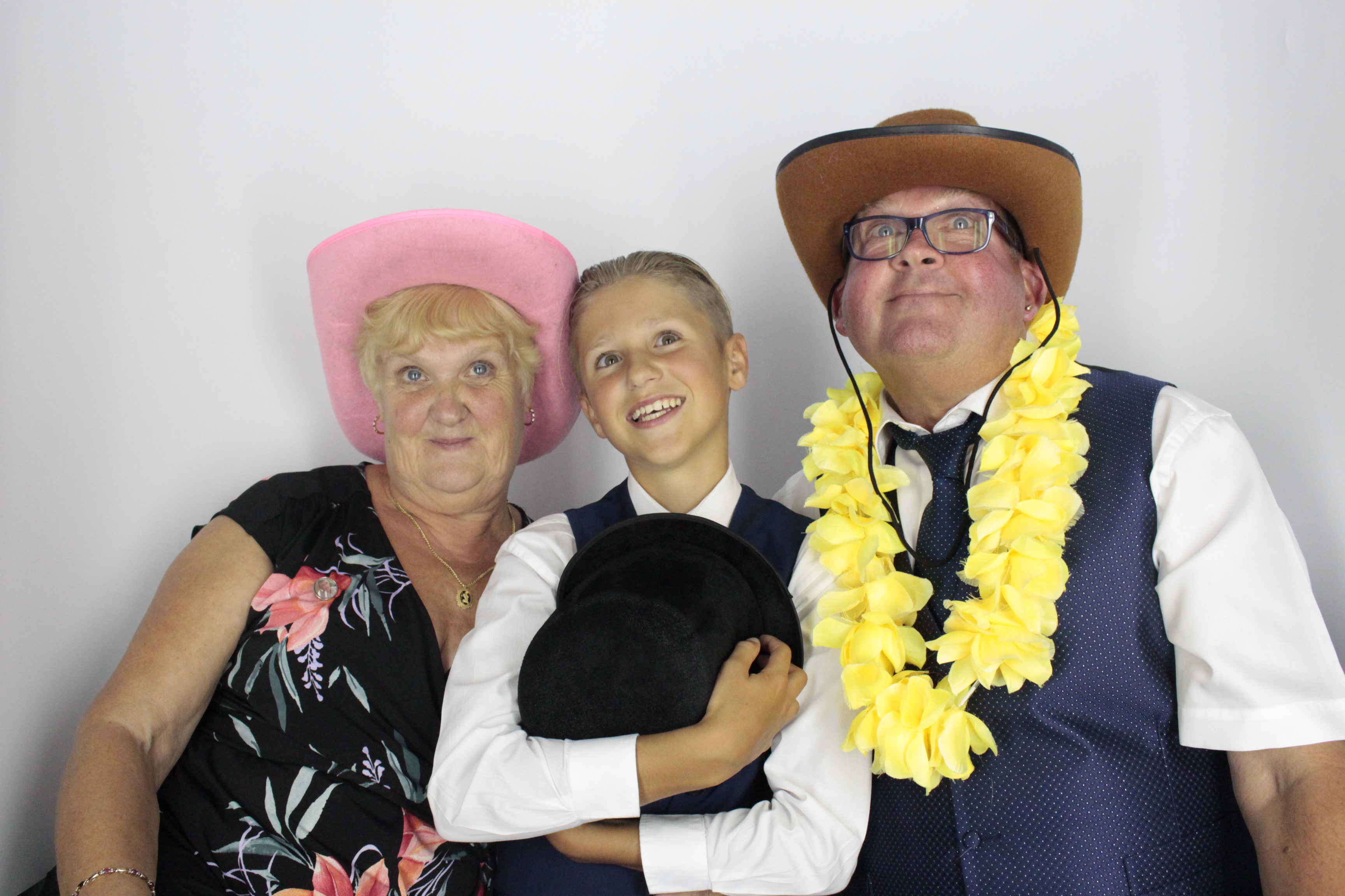  Heather & Daniel's Wedding | View more photos from the event at gallery.myphotoboothexperience.co.uk/u/MyPhotoBoothExperienceLtd/Heather-Daniels-Wedding